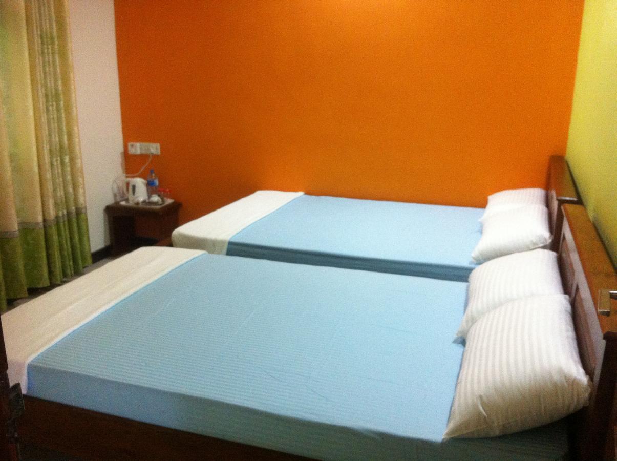 Bee Nest Bed & Breakfast Negombo Ngoại thất bức ảnh