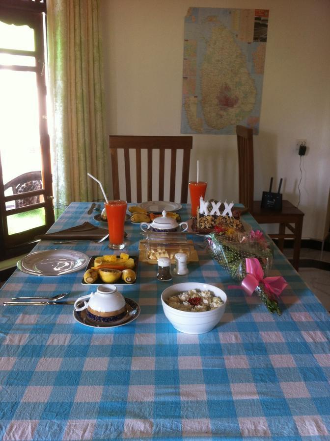 Bee Nest Bed & Breakfast Negombo Ngoại thất bức ảnh