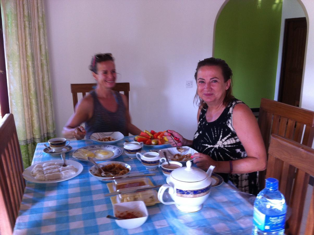 Bee Nest Bed & Breakfast Negombo Ngoại thất bức ảnh