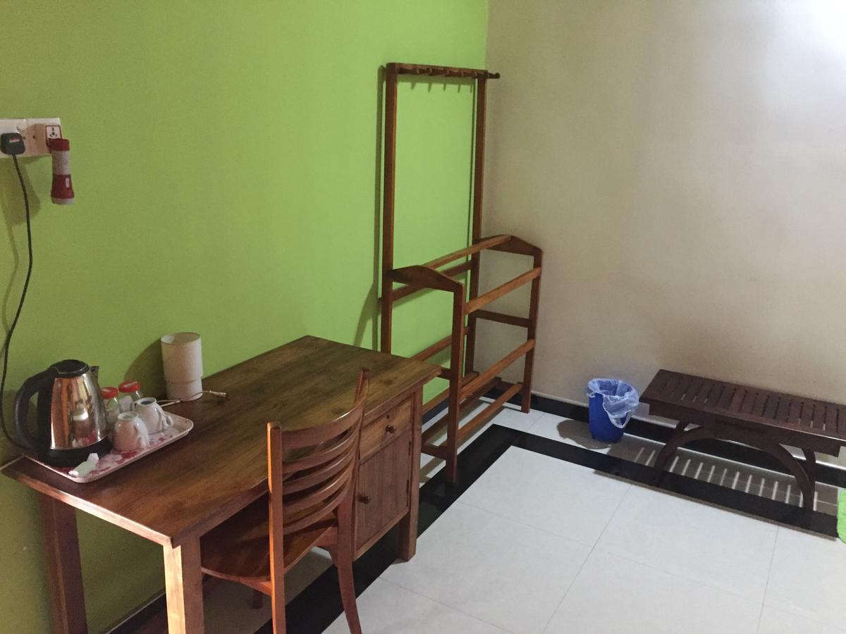 Bee Nest Bed & Breakfast Negombo Ngoại thất bức ảnh