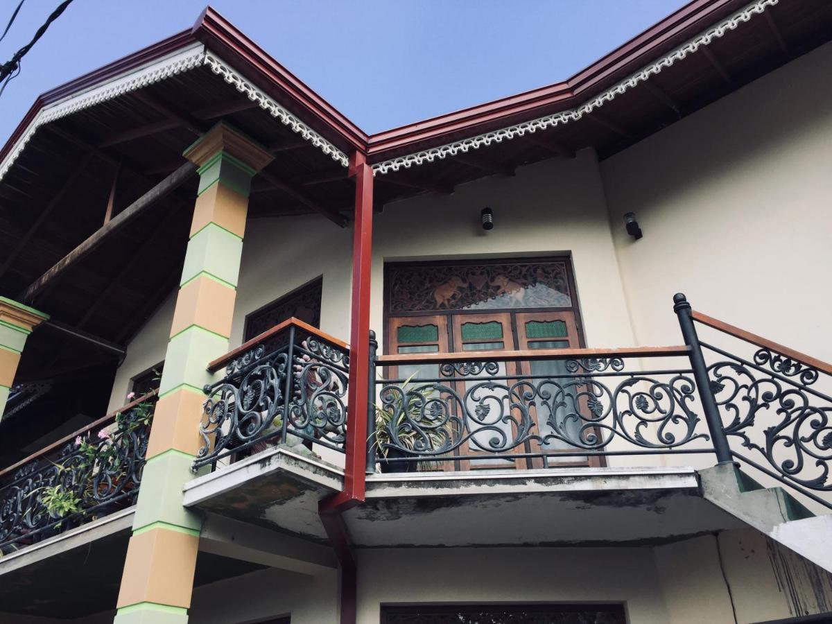 Bee Nest Bed & Breakfast Negombo Ngoại thất bức ảnh